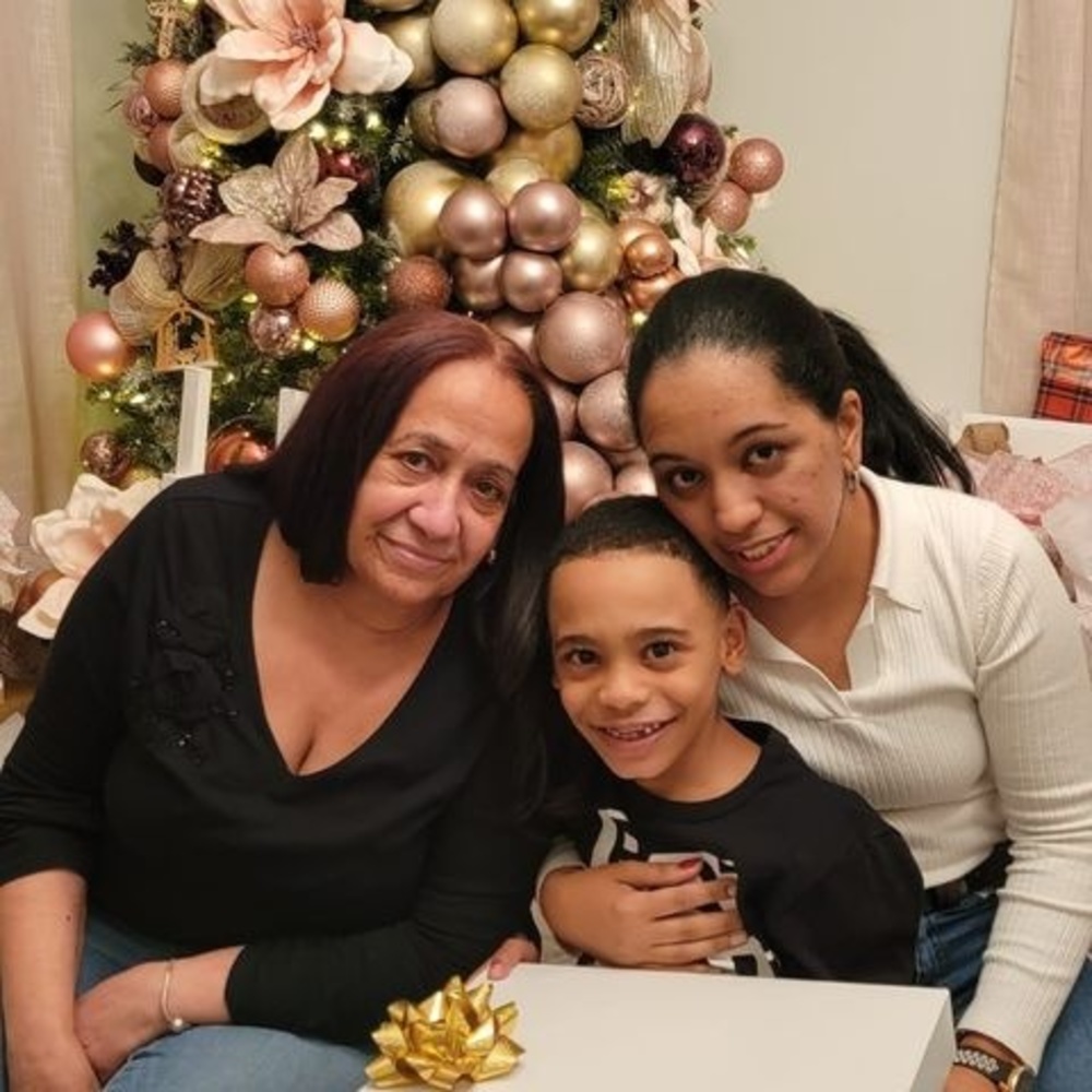 Meet your Posher, Anny